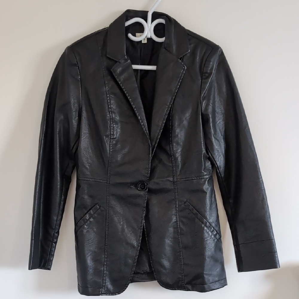 Max Studio Glossy Black Blazer